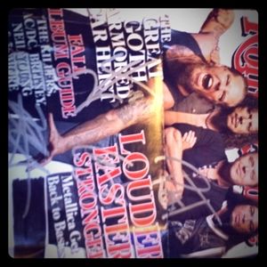 Metallica signed rolling Stone cover